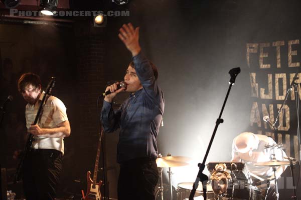 PETER BJORN AND JOHN - 2007-01-13 - PARIS - La Maroquinerie - 